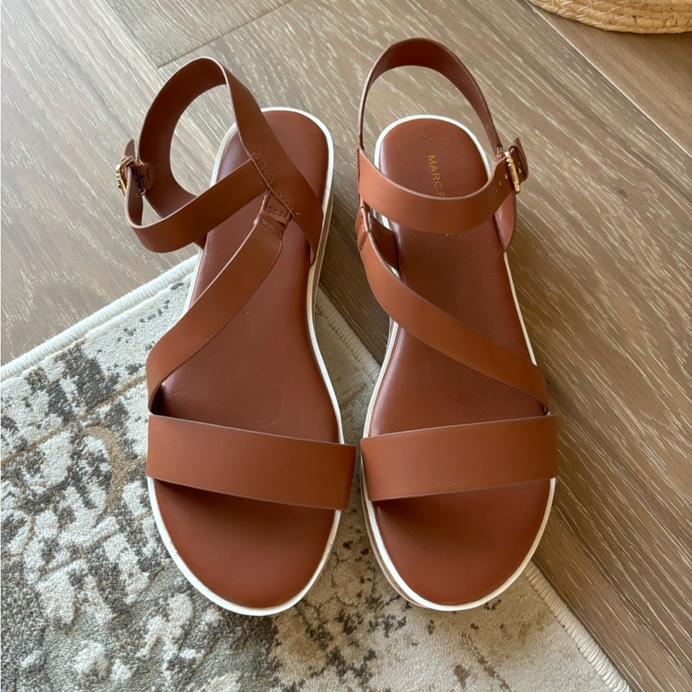 MARC FISHER sandals in cognac